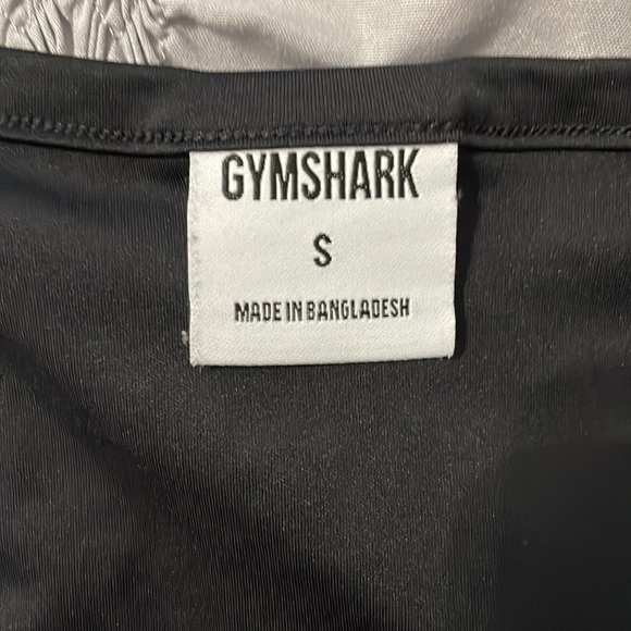 Gymshark crop top - Picture 2 of 4